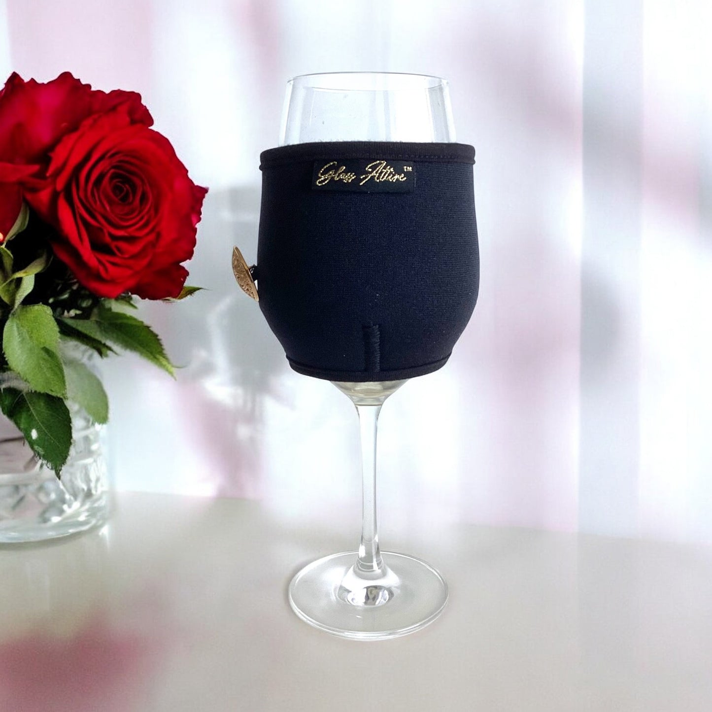 Back view of wine wrap with red rose